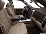  Passenger seat photo
